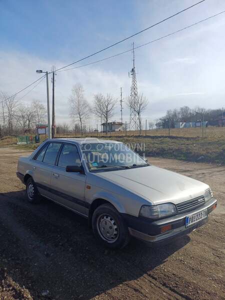 Mazda 323 