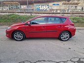 Toyota Auris 1.8 CVT HSD LINEASOL