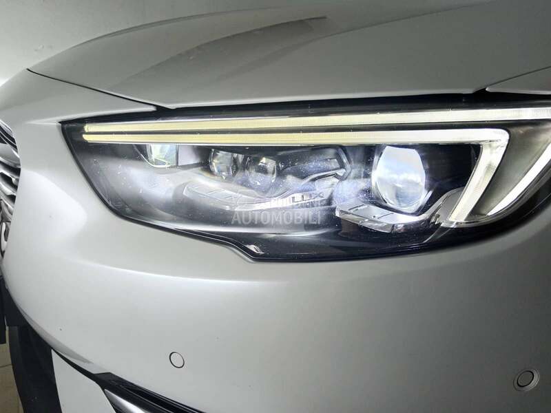 Opel Insignia 1.6 CDTI