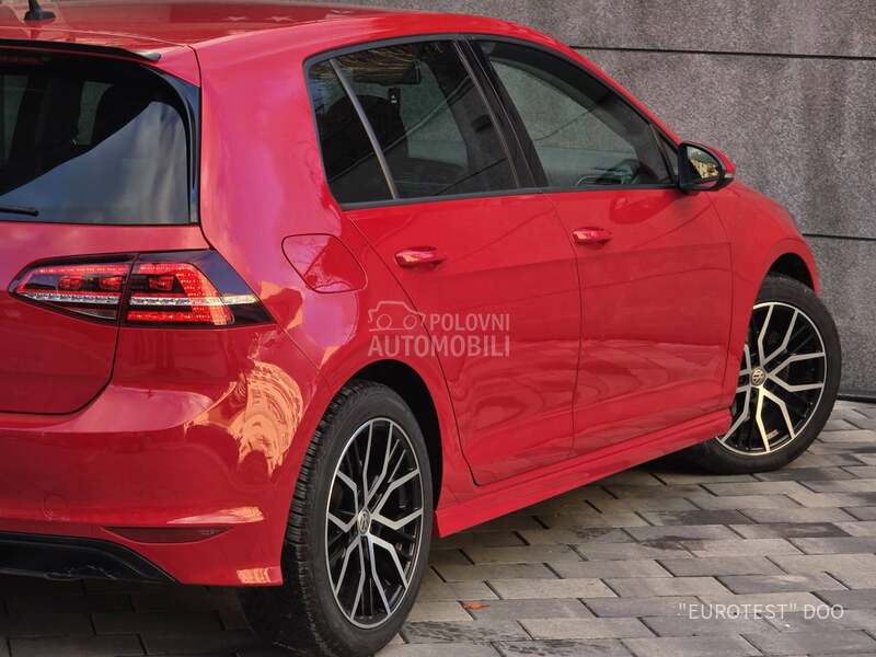 Volkswagen Golf 7 DSG/R-line