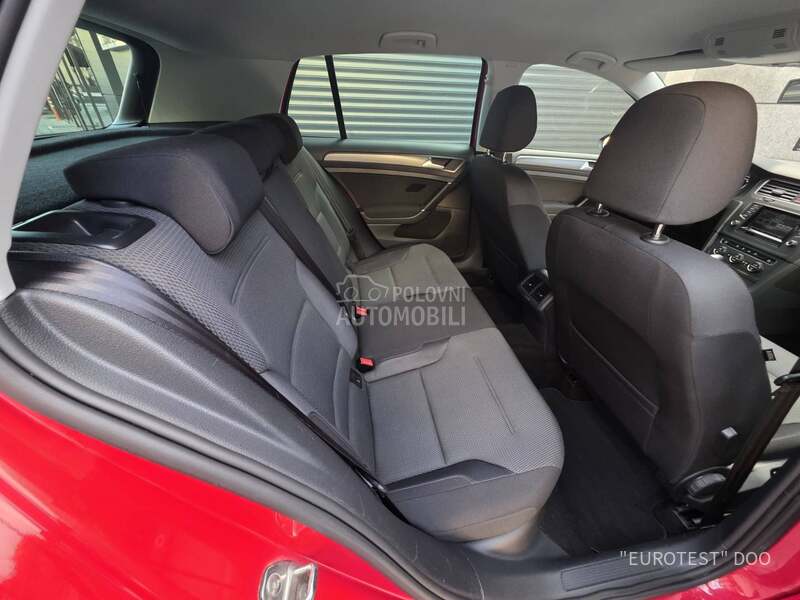 Volkswagen Golf 7 DSG/R-line