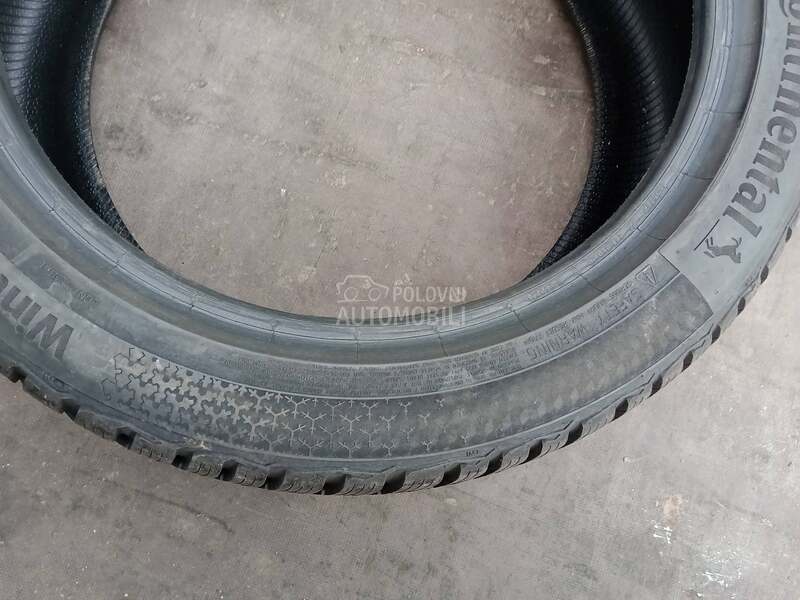 Continental 225/45 R17 Zimska