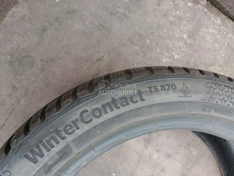 Continental 225/45 R17 Zimska