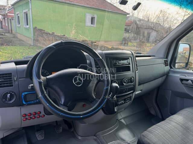 Mercedes Benz Sprinter