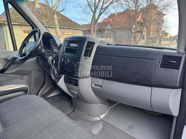 Mercedes Benz Sprinter