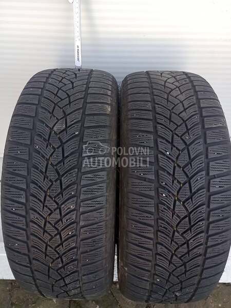 Goodyear 215/55 R16 Zimska