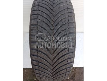 Bridgestone 215/55 R17 Zimska