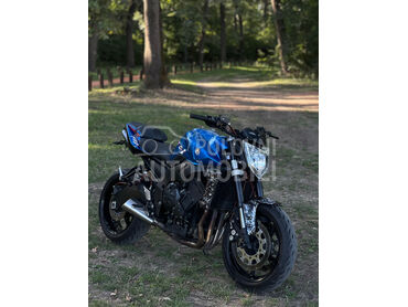 Yamaha FZ1