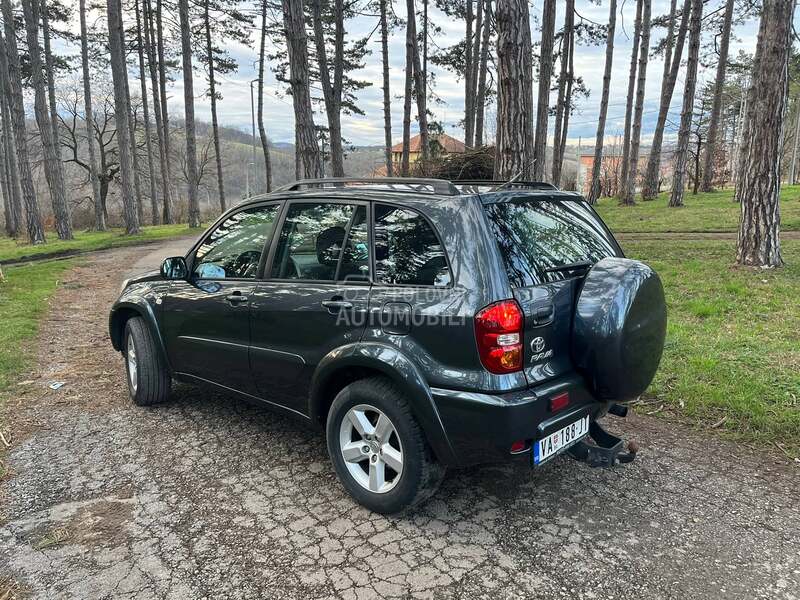 Toyota RAV 4 