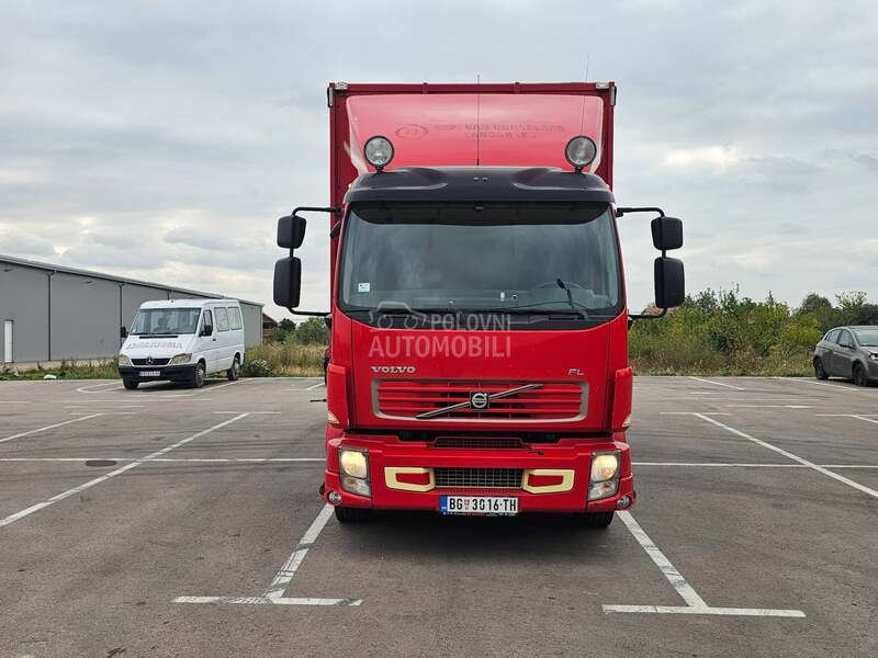 Volvo FL 240