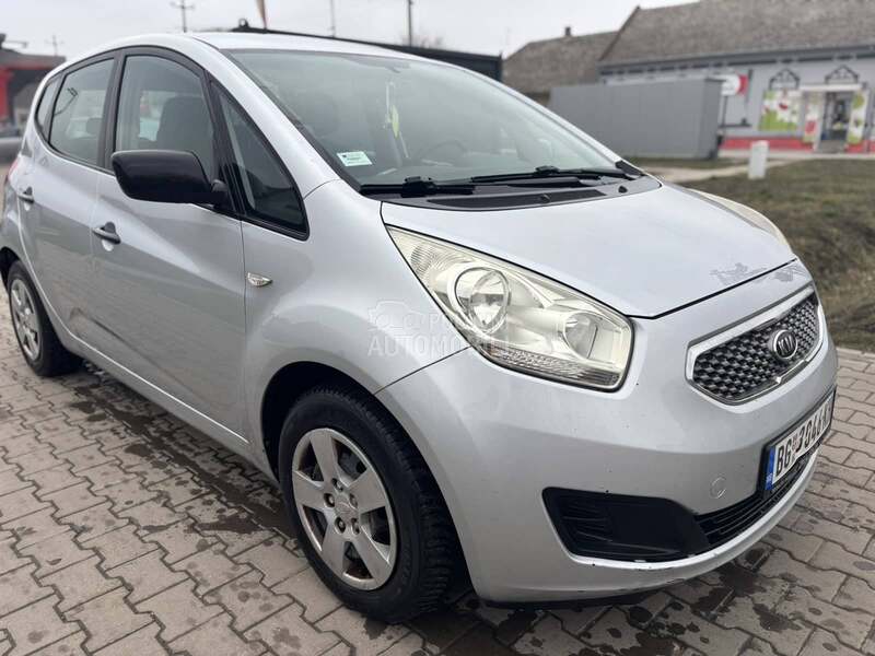 Kia Venga 1.4i