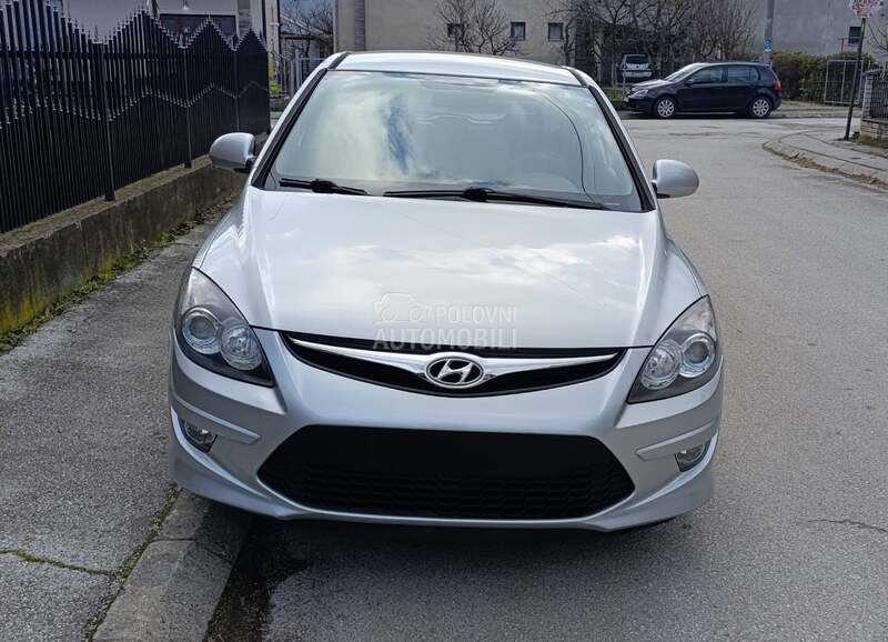 Hyundai i30 1.4 restyle