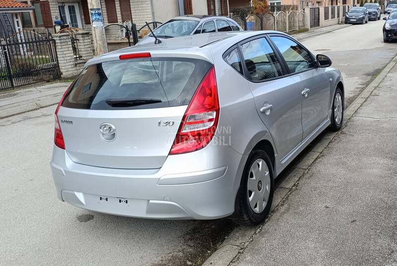 Hyundai i30 1.4 restyle