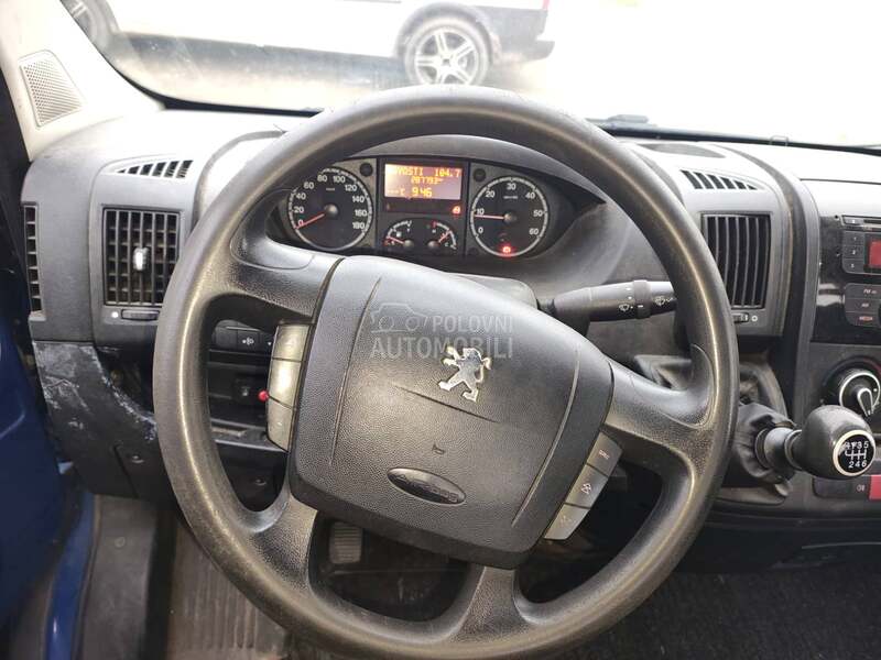 Peugeot boxer
