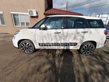 Fiat 500L -  kompletan auto u delovima