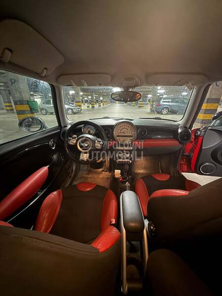MINI Cooper 1.6