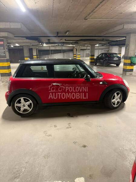 MINI Cooper 1.6