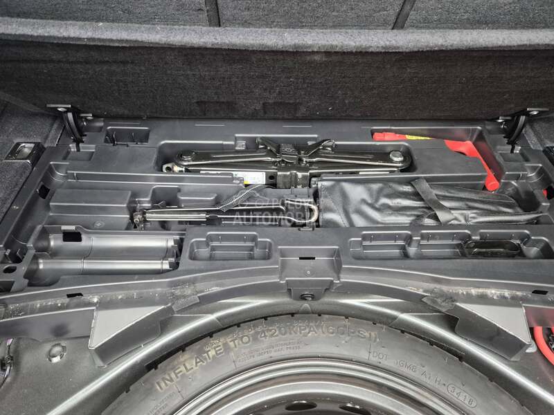 Kompletan auto a4 b9