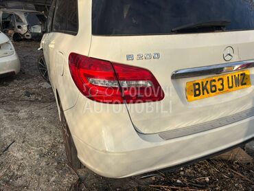 Led stop svetla w246 za Mercedes Benz B Klasa, B 150, B 160 ... od 2012. do 2015. god.