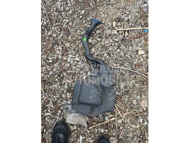 Boca za tečnost brisača za Mercedes Benz B Klasa, B 150, B 160 ... od 2012. do 2018. god.