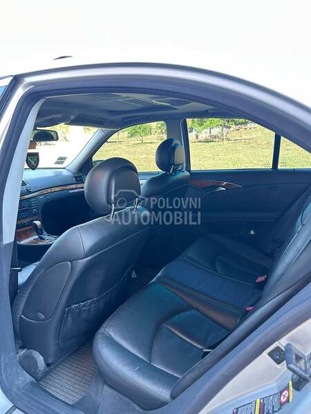 Mercedes Benz E 270 