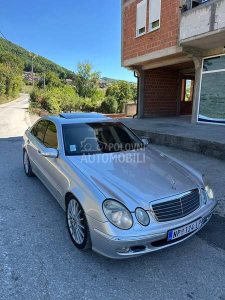 Mercedes Benz E 270 