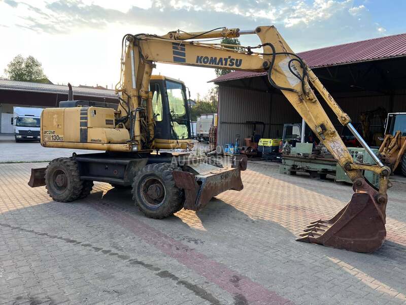 Komatsu PW 130ES