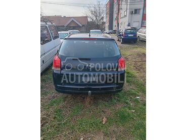 Opel Signum 