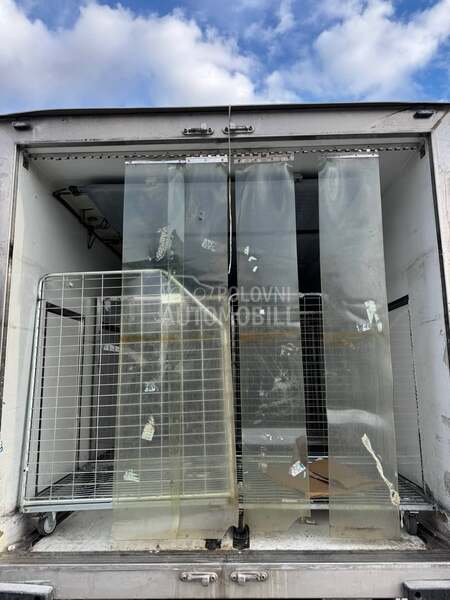 Mercedes Benz Sprinter 516 Carrier