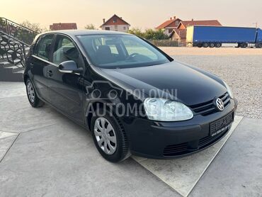 Volkswagen Golf 5 1.6