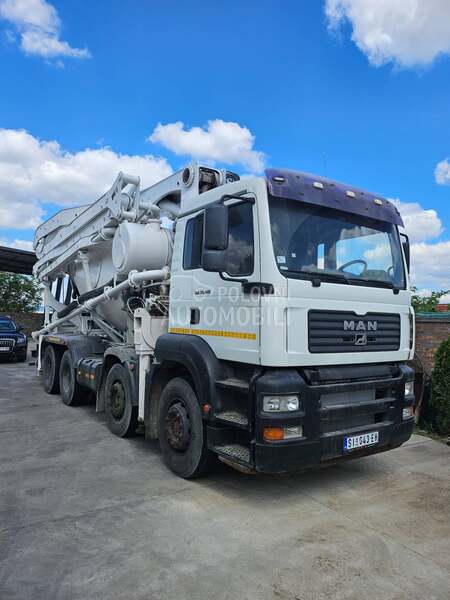 MAN PUMPA 28 M