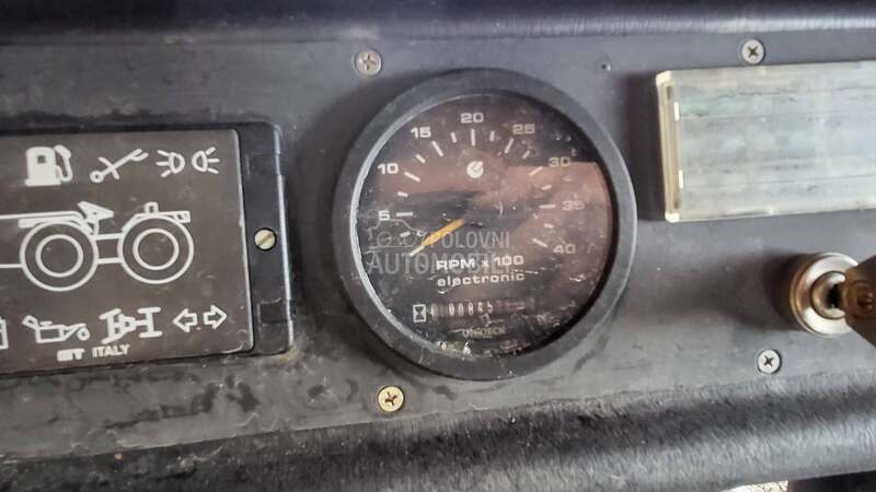 Antonio Carraro Agt 830