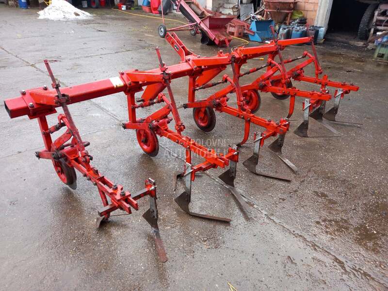 IMT Špartač 4 reda