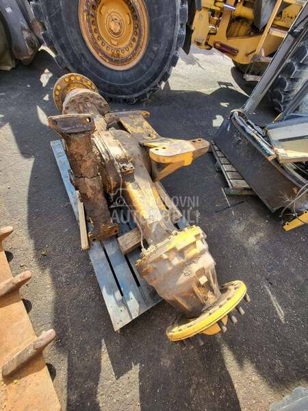 Zadnja osovina za Volvo L110E, L120E