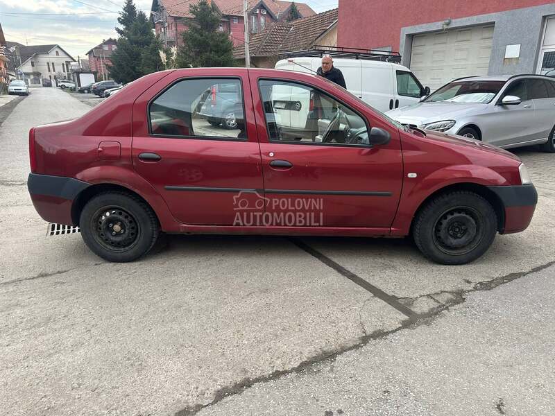Dacia Logan 