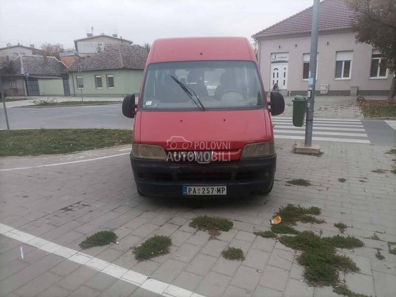 Peugeot Boxer 