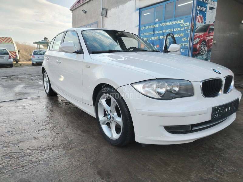 BMW 118 