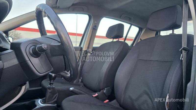 Renault Clio 1.5 DCI