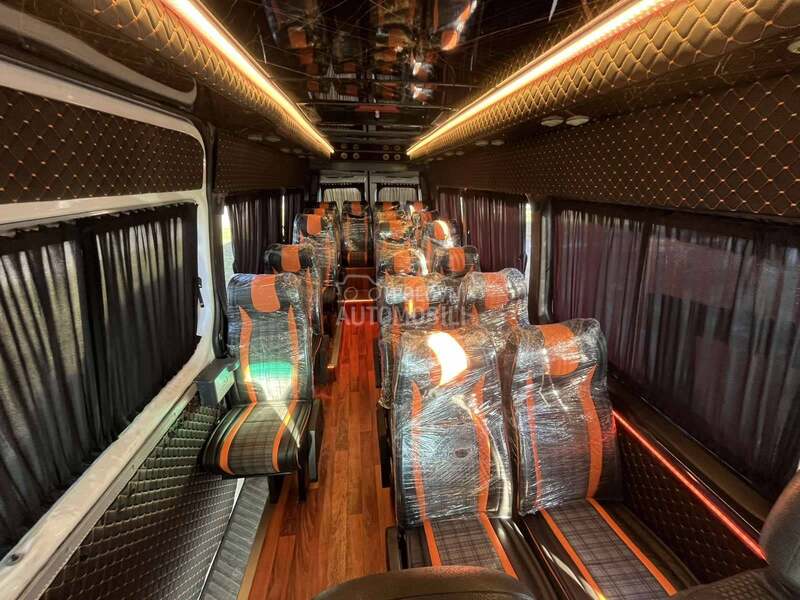 Mercedes Benz sprinter 515