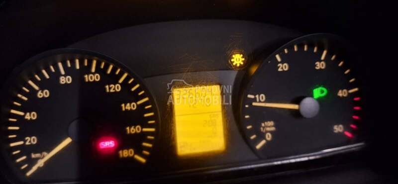 Mercedes Benz sprinter 515