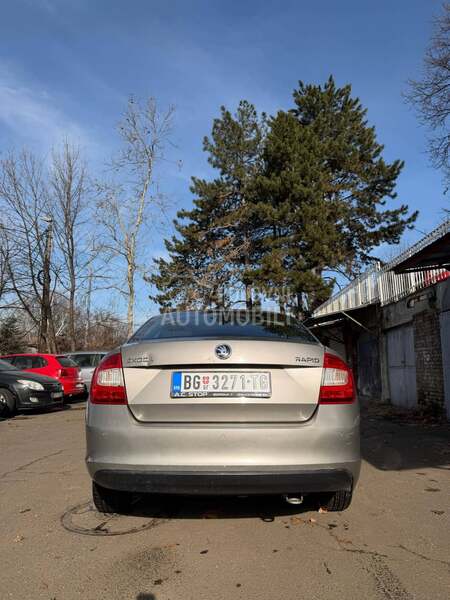 Škoda Rapid 