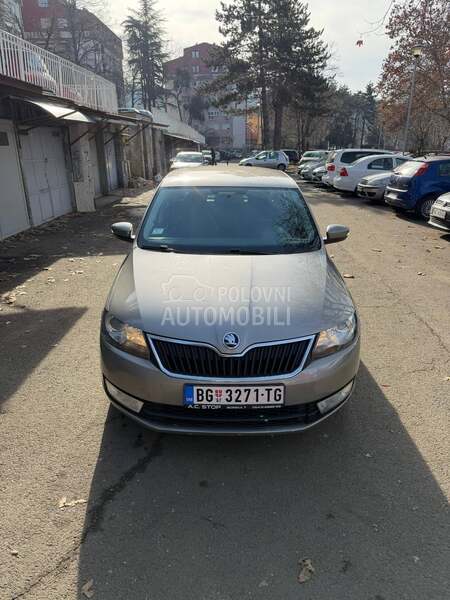 Škoda Rapid 