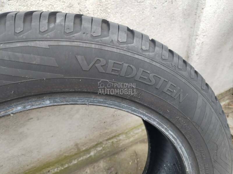 Vredestein 185/55 R15 Sve sezone