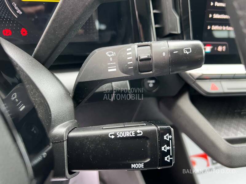 Renault Megane E-TECH/POKLON PUNJAČ