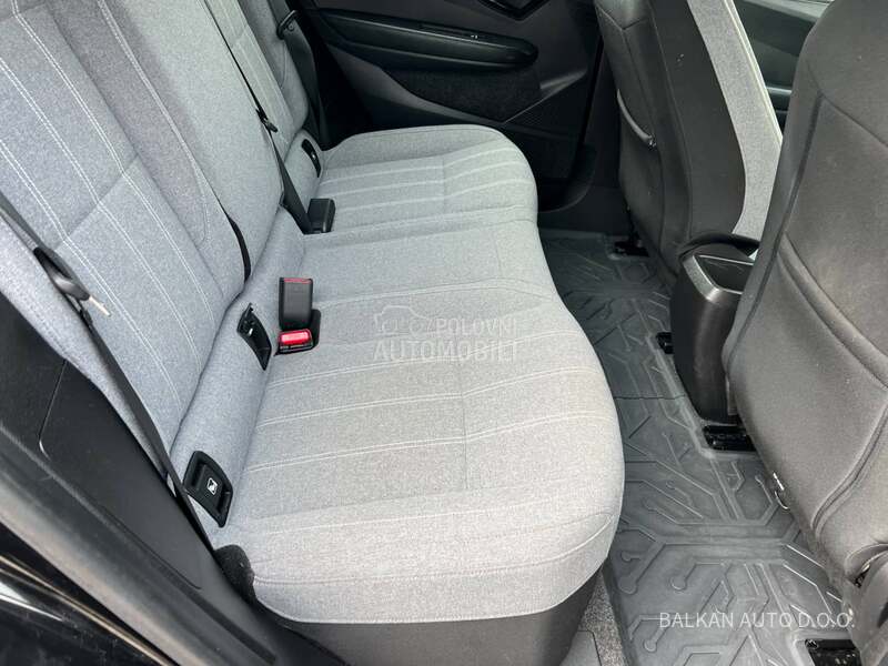 Renault Megane E-TECH/POKLON PUNJAČ