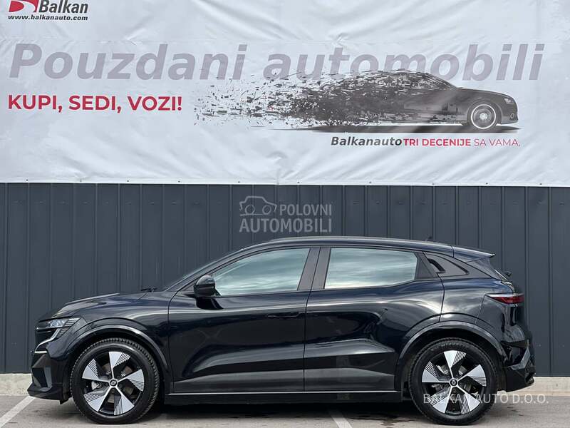 Renault Megane E-TECH/POKLON PUNJAČ