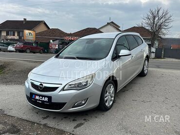 Opel Astra J 1.4 turbo NOVA