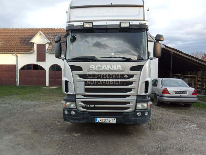 Scania r440