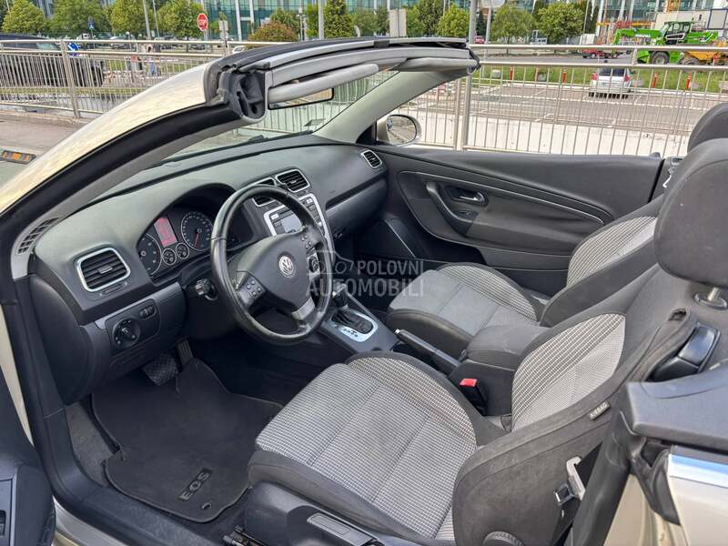 Volkswagen EOS 