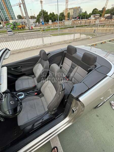 Volkswagen EOS 